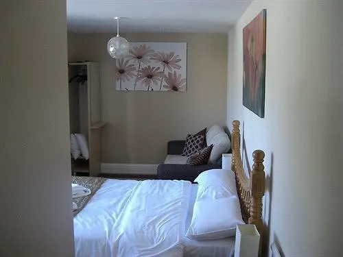 Babbling Brook بيت ضيافة كيسويك